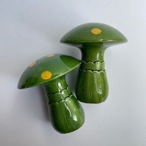 Vintage Mushroom Salt and Pepper Shakers, 5”